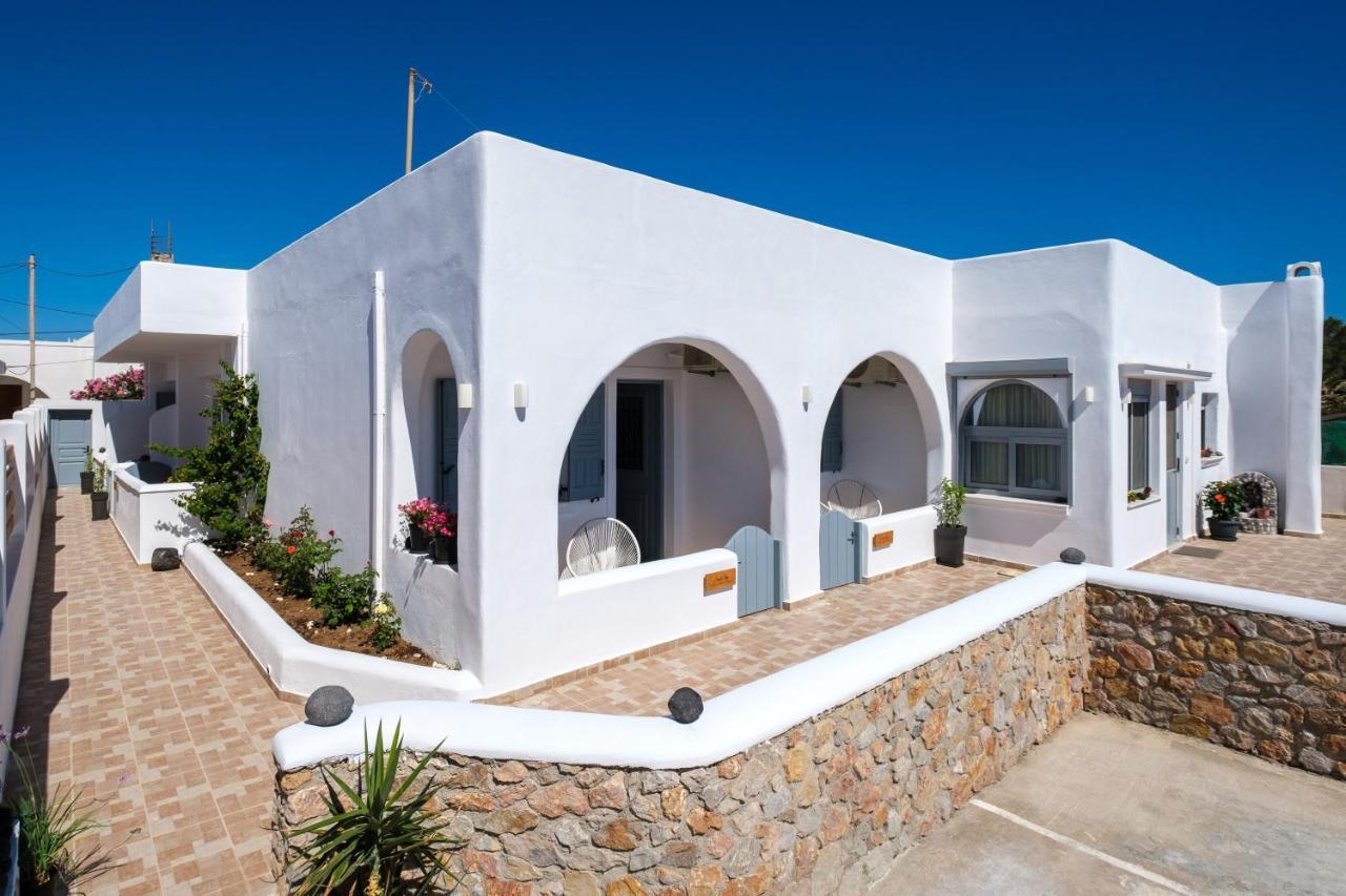 Beach Houses Santorini Kamari  Exterior photo